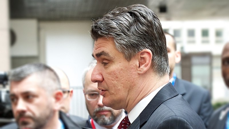 Predsjednik Vlade Milanović: Mijenjat ćemo odluku o korištenju službenih automobila